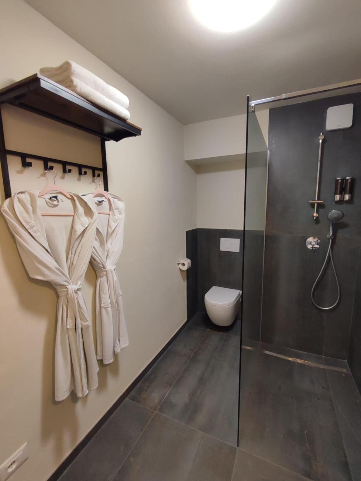 Casa Vacanze Bella-Host By Foresteria Bergamo Bella Exteriör bild