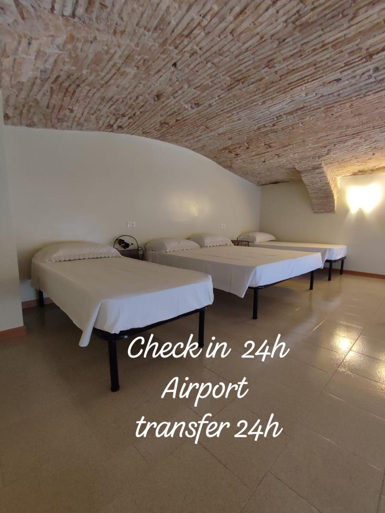 Casa Vacanze Bella-Host By Foresteria Bergamo Bella Exteriör bild
